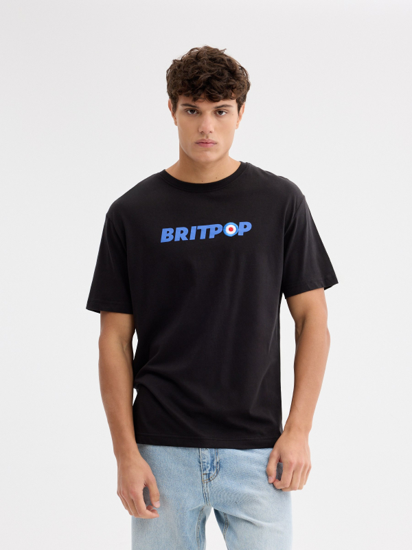 T-shirt britpop oversize preto vista meia frontal