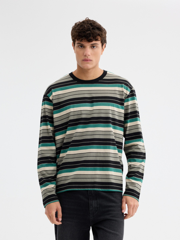Long sleeve striped t-shirt regular fit black middle front view