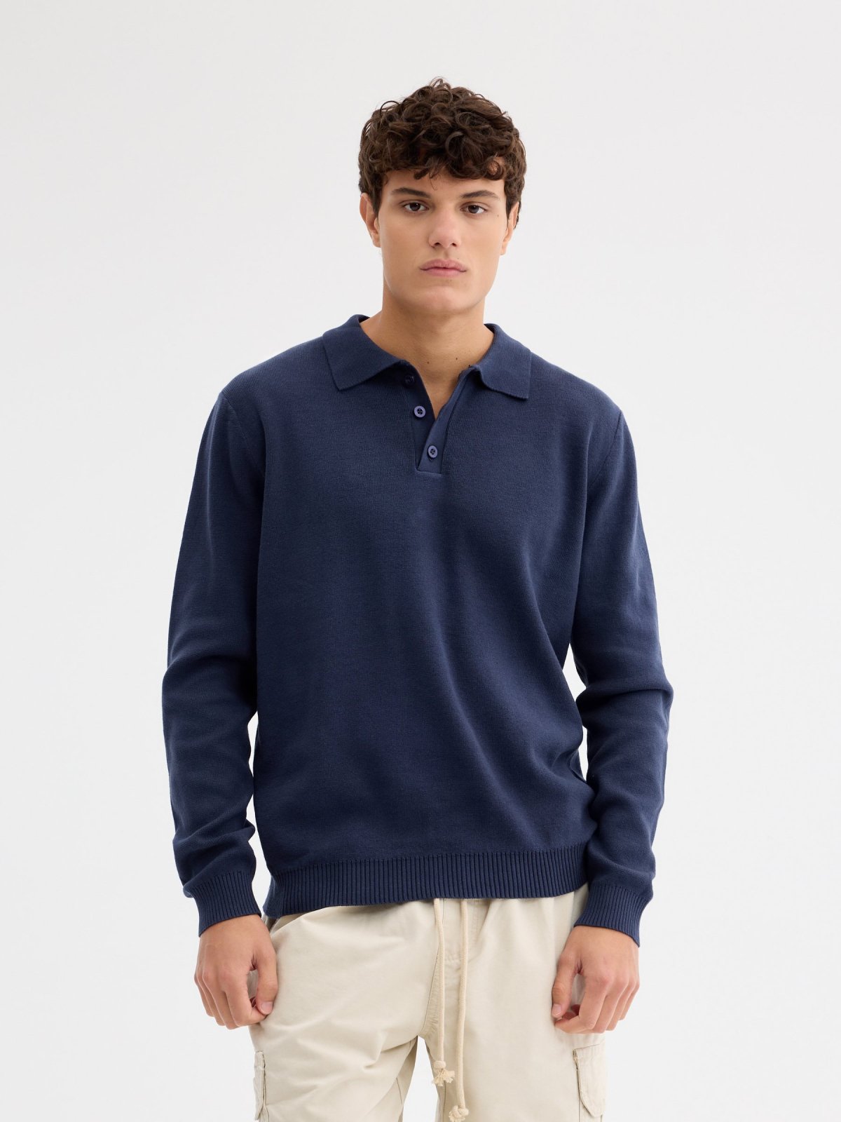 Jersey cuello polo liso azul marino vista media frontal