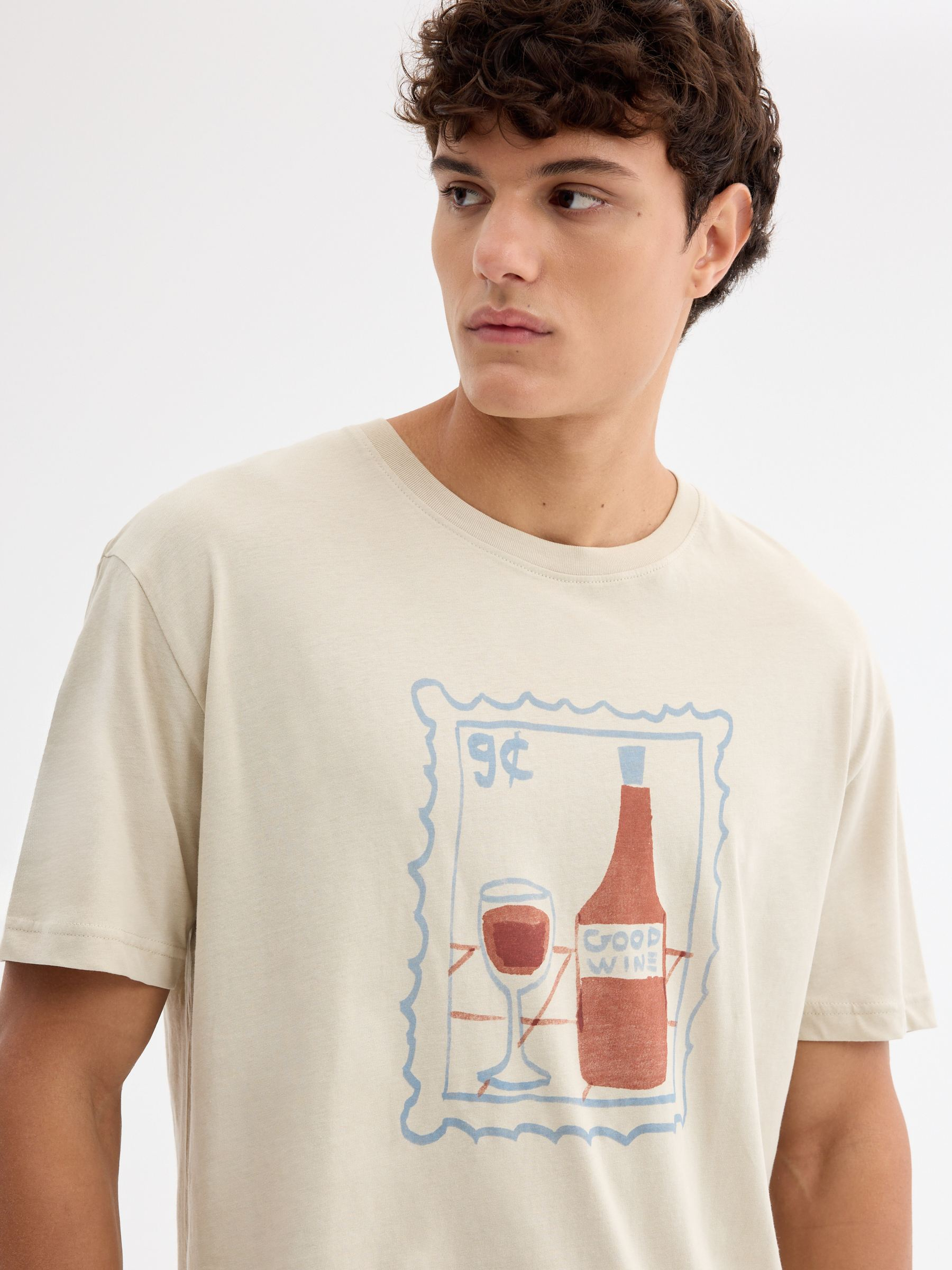 Camiseta oversized wine crudo vista media frontal